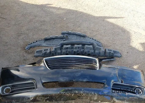 2012 Chrysler 300 S V6 z USA, uszkodzony, nr VIN 2C3CCABG2CH188495